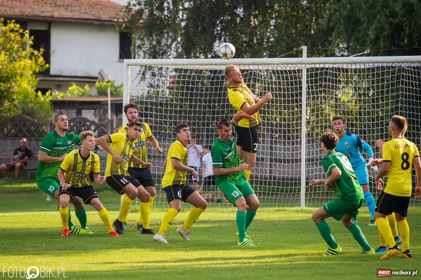 Zdjęcie w galerii na portalu naszraciborz.pl: Klasa okręgowa. Silesia pokonana, pozycja lidera utrzymana [FOTO] wiadomości z regionu
