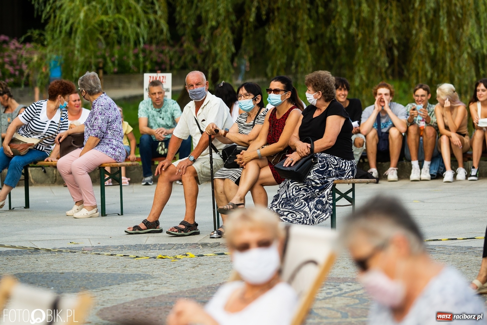 Zdjęcie w galerii na portalu naszraciborz.pl: Debiutancki koncert Janka Górki w parku Roth wiadomości z regionu