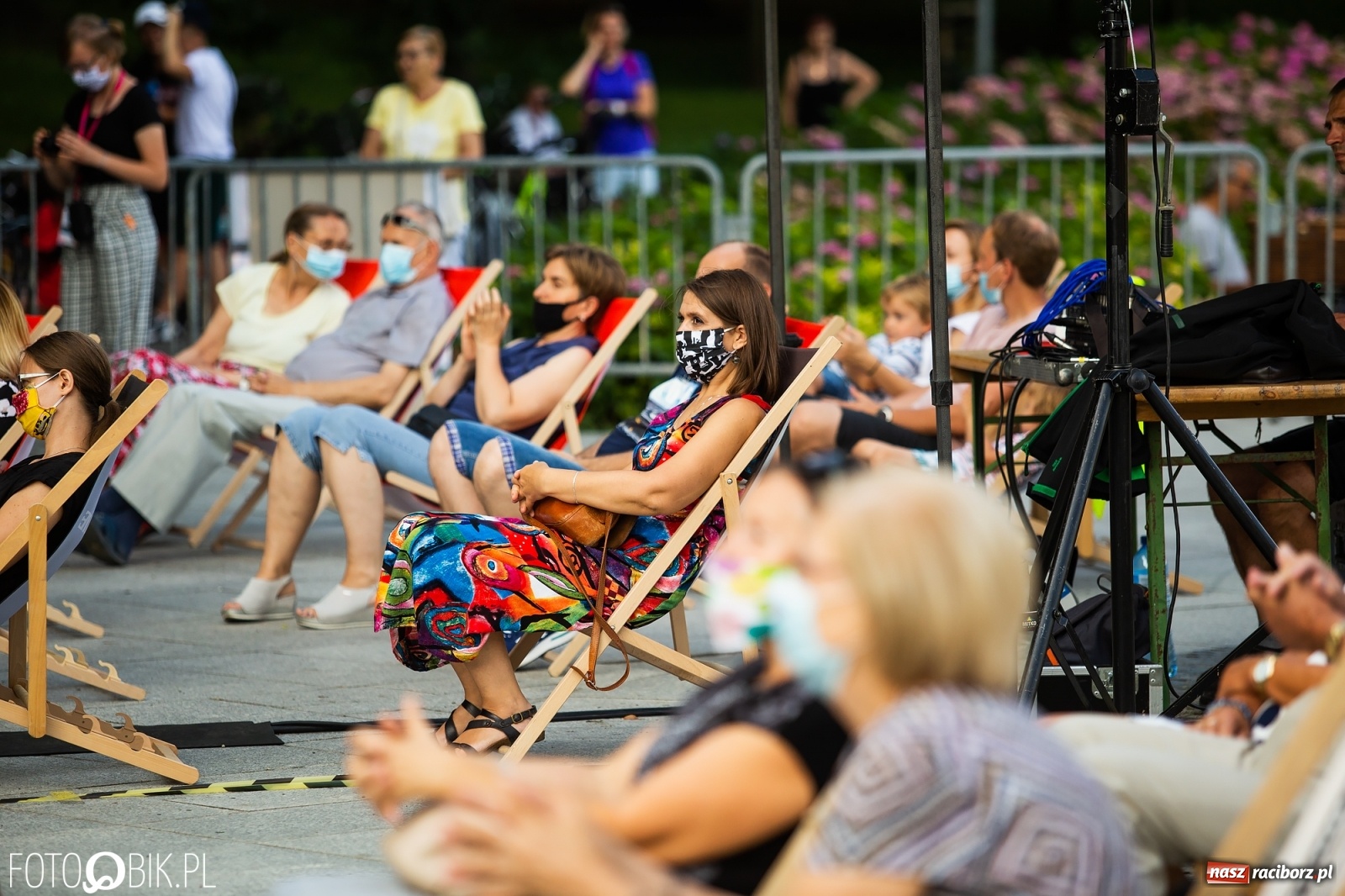 Zdjęcie w galerii na portalu naszraciborz.pl: Debiutancki koncert Janka Górki w parku Roth wiadomości z regionu