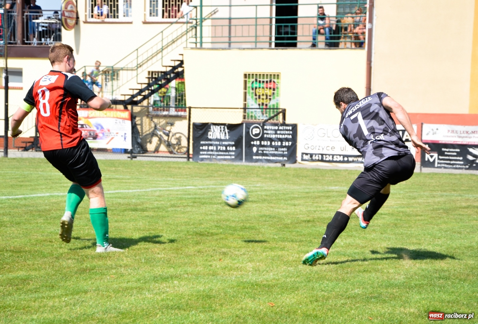 Zdjęcie w galerii na portalu naszraciborz.pl: B klasa. Owsiszcze znów zwycięskie [FOTO] wiadomości z regionu