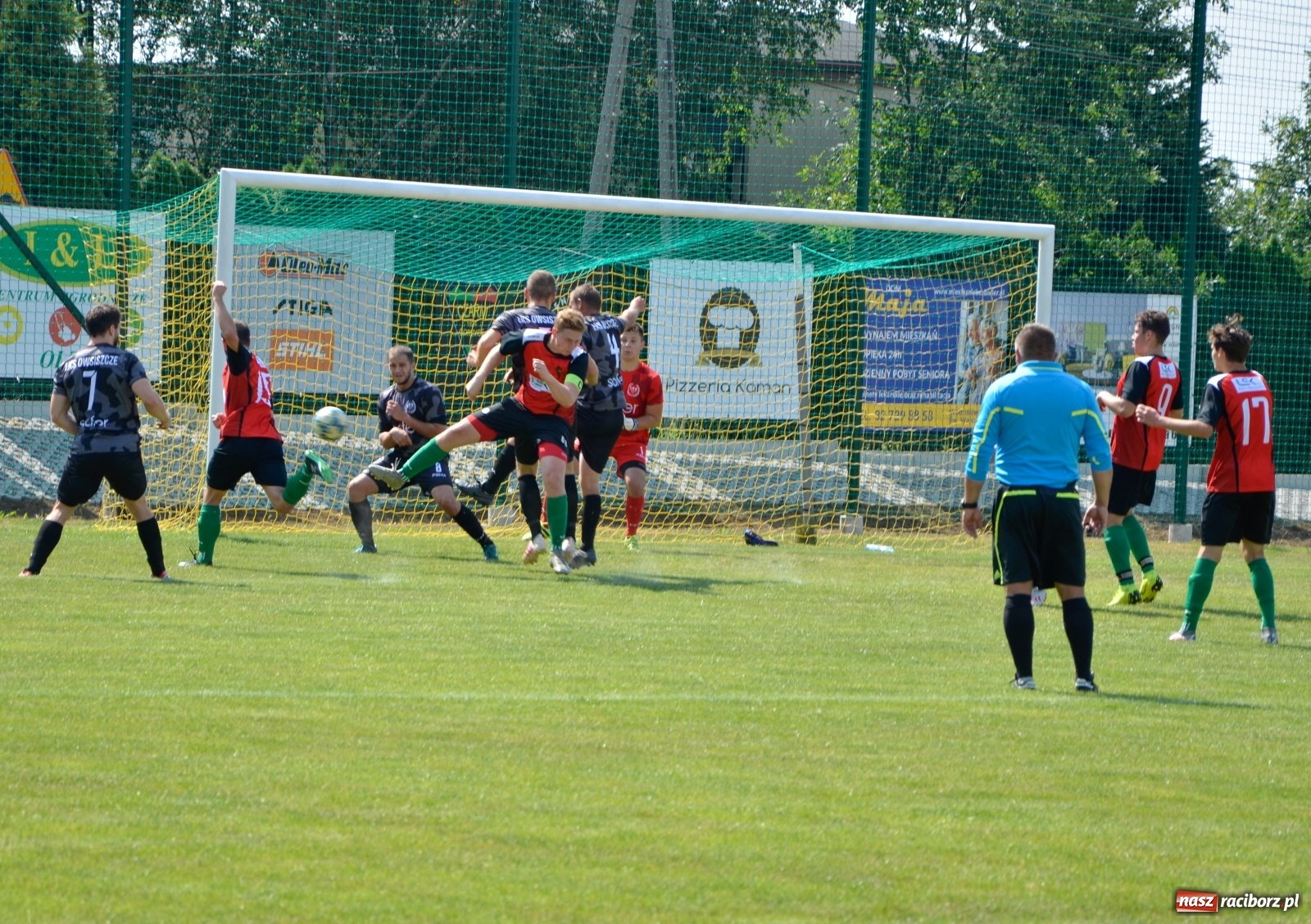 Zdjęcie w galerii na portalu naszraciborz.pl: B klasa. Owsiszcze znów zwycięskie [FOTO] wiadomości z regionu