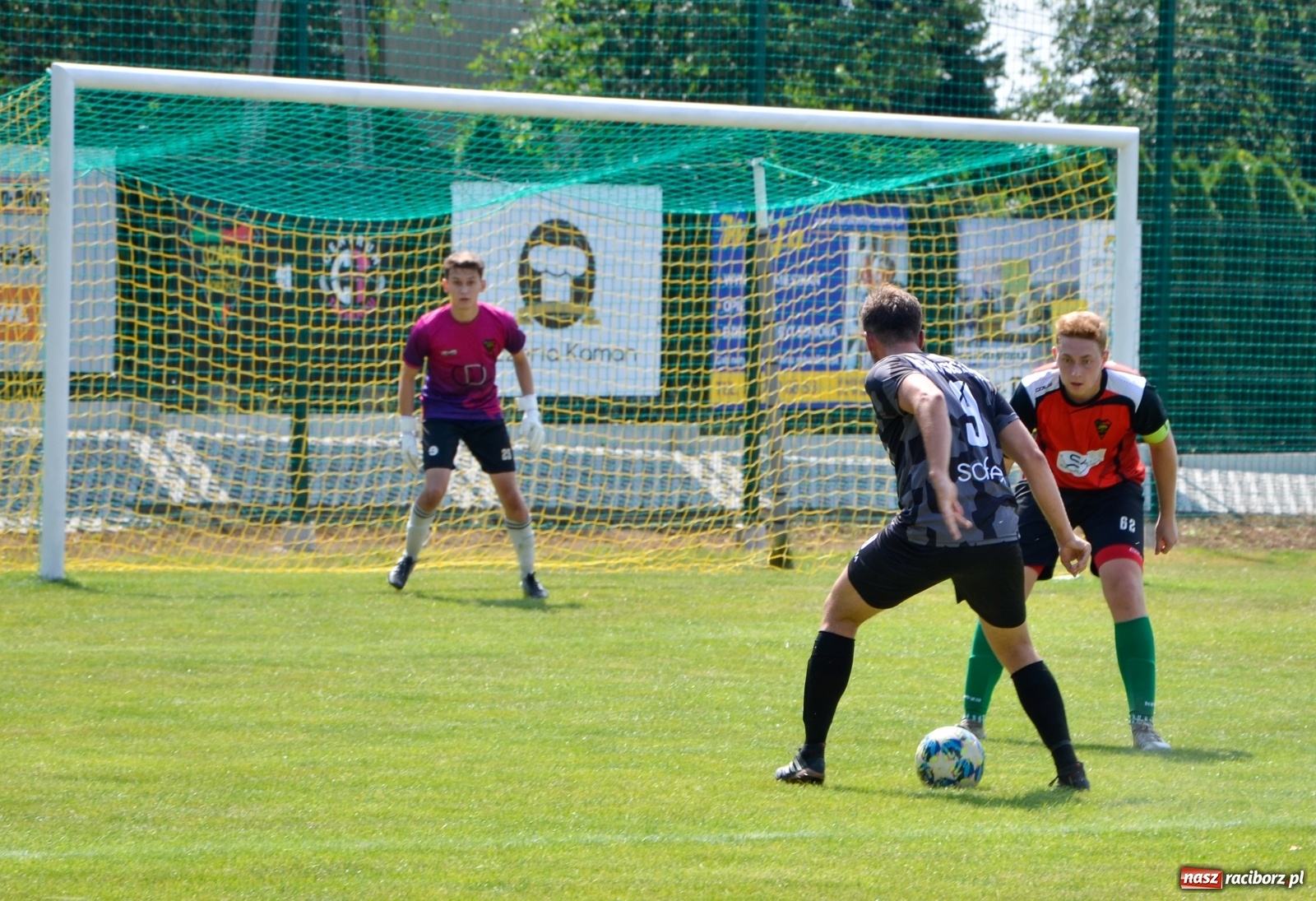 Zdjęcie w galerii na portalu naszraciborz.pl: B klasa. Owsiszcze znów zwycięskie [FOTO] wiadomości z regionu