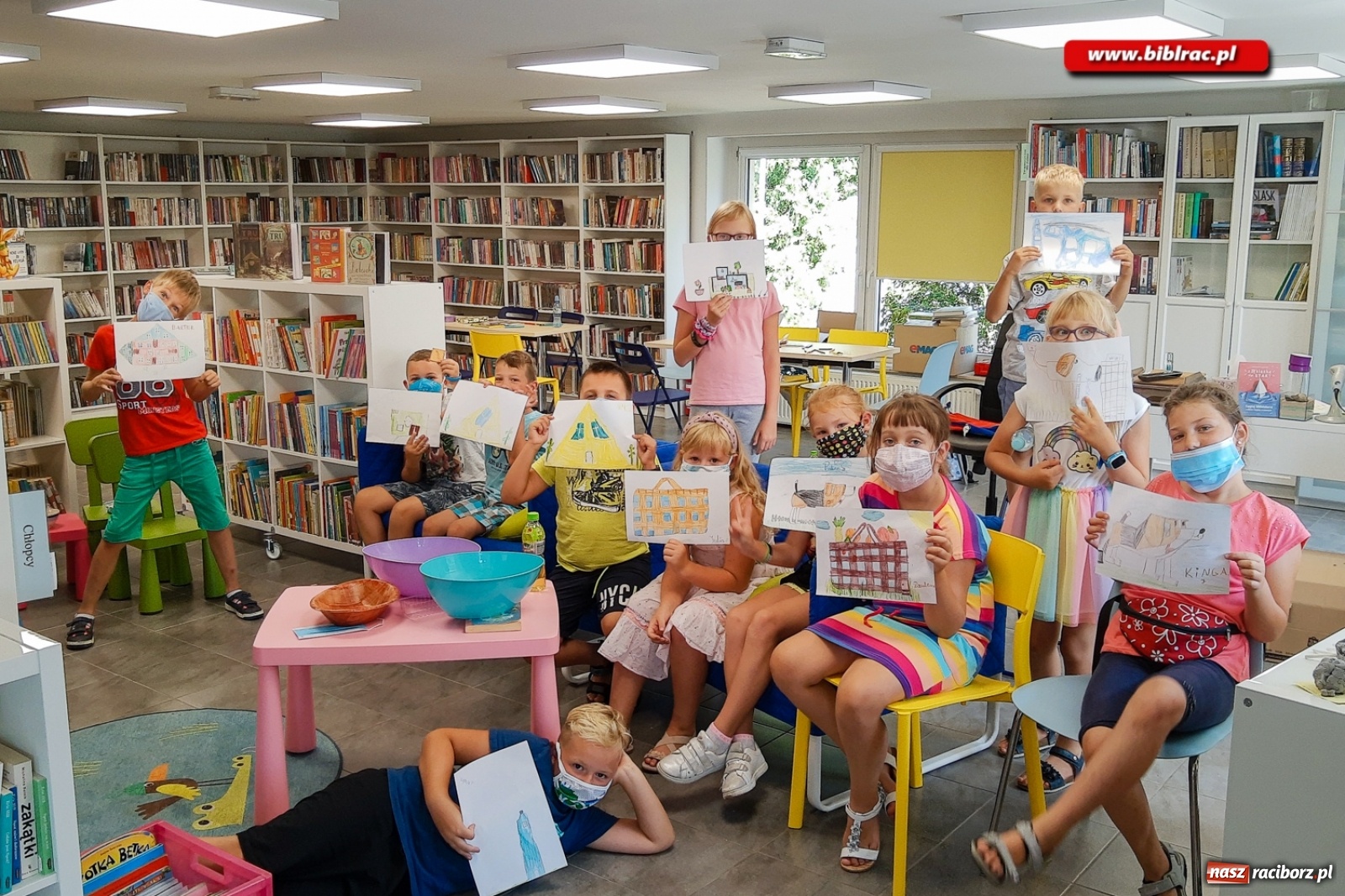 Zdjęcie w galerii na portalu naszraciborz.pl: Najdziwniejszy dom na świecie jest… w Brzeziu  wiadomości z regionu