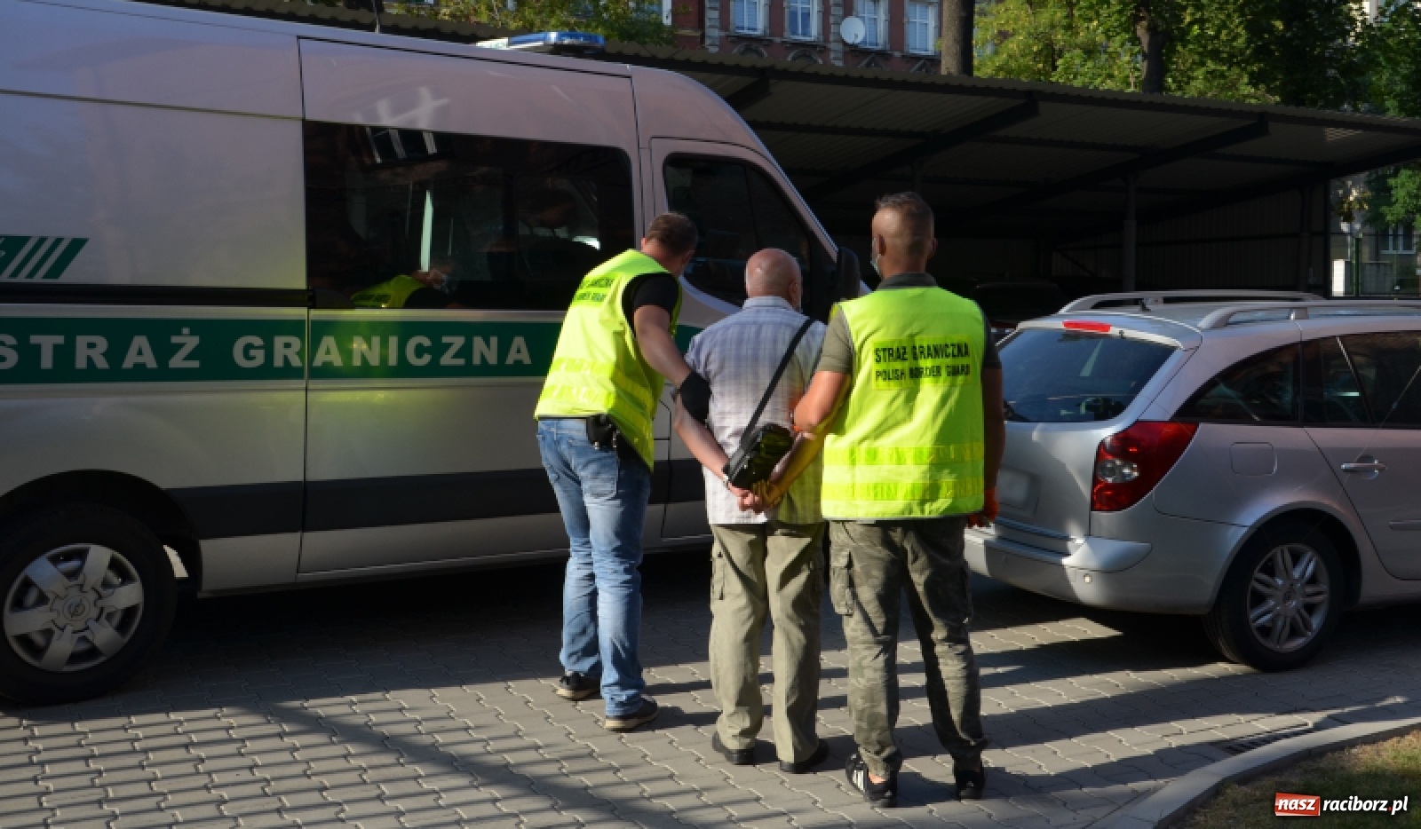 Zdjęcie w galerii na portalu naszraciborz.pl: Pół kilograma marihuany ujawnione podczas rutynowej kontroli wiadomości z regionu