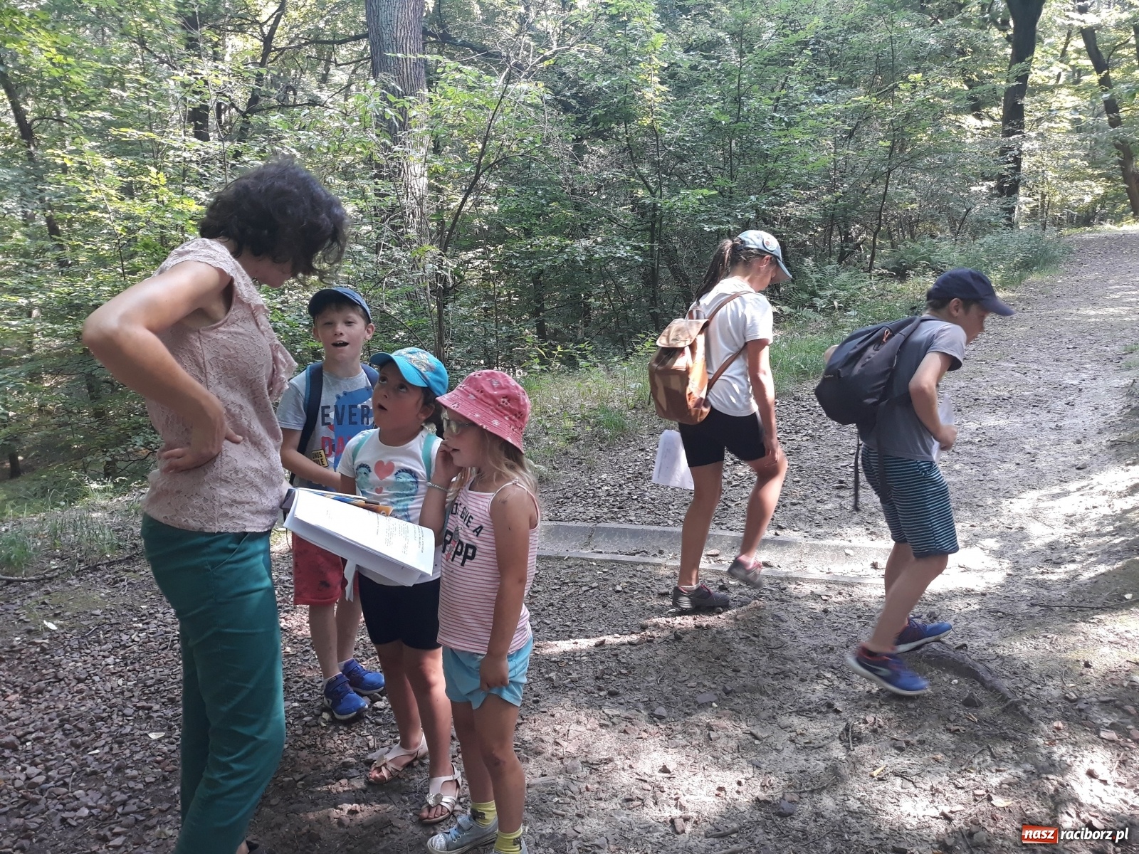 Zdjęcie w galerii na portalu naszraciborz.pl: RCK podsumowało zajęcia Na dworze w Oborze wiadomości z regionu