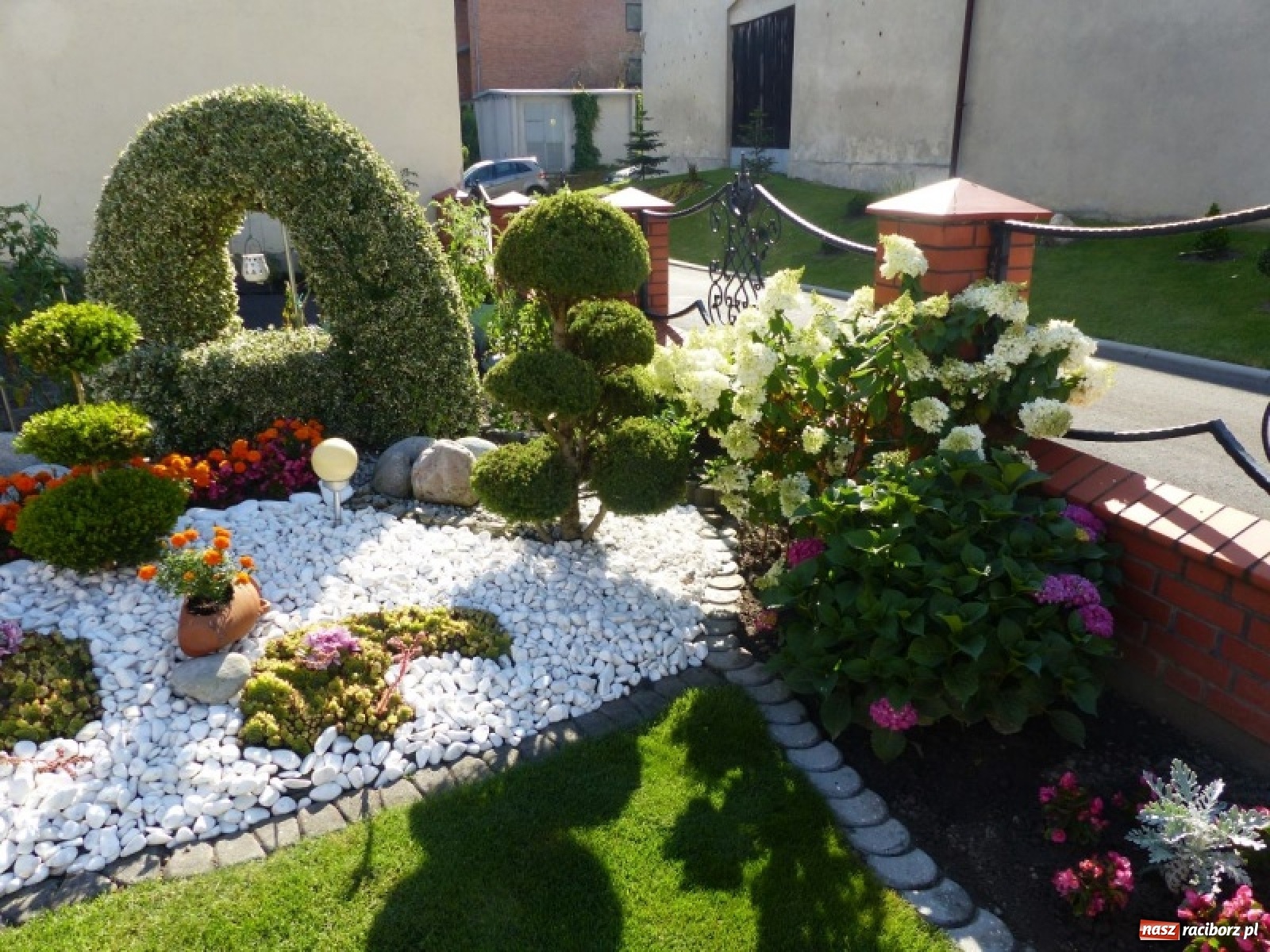 Zdjęcie w galerii na portalu naszraciborz.pl: Wybrano najładniejszy przydomowy ogródek sołectwa Moravia wiadomości z regionu