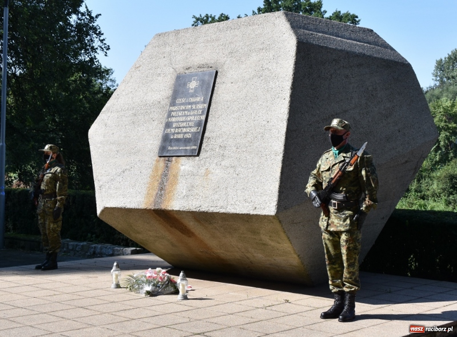 Zdjęcie w galerii na portalu naszraciborz.pl: 100. rocznica wybuchu II Powstania Śląskiego - obchody w Raciborzu wiadomości z regionu