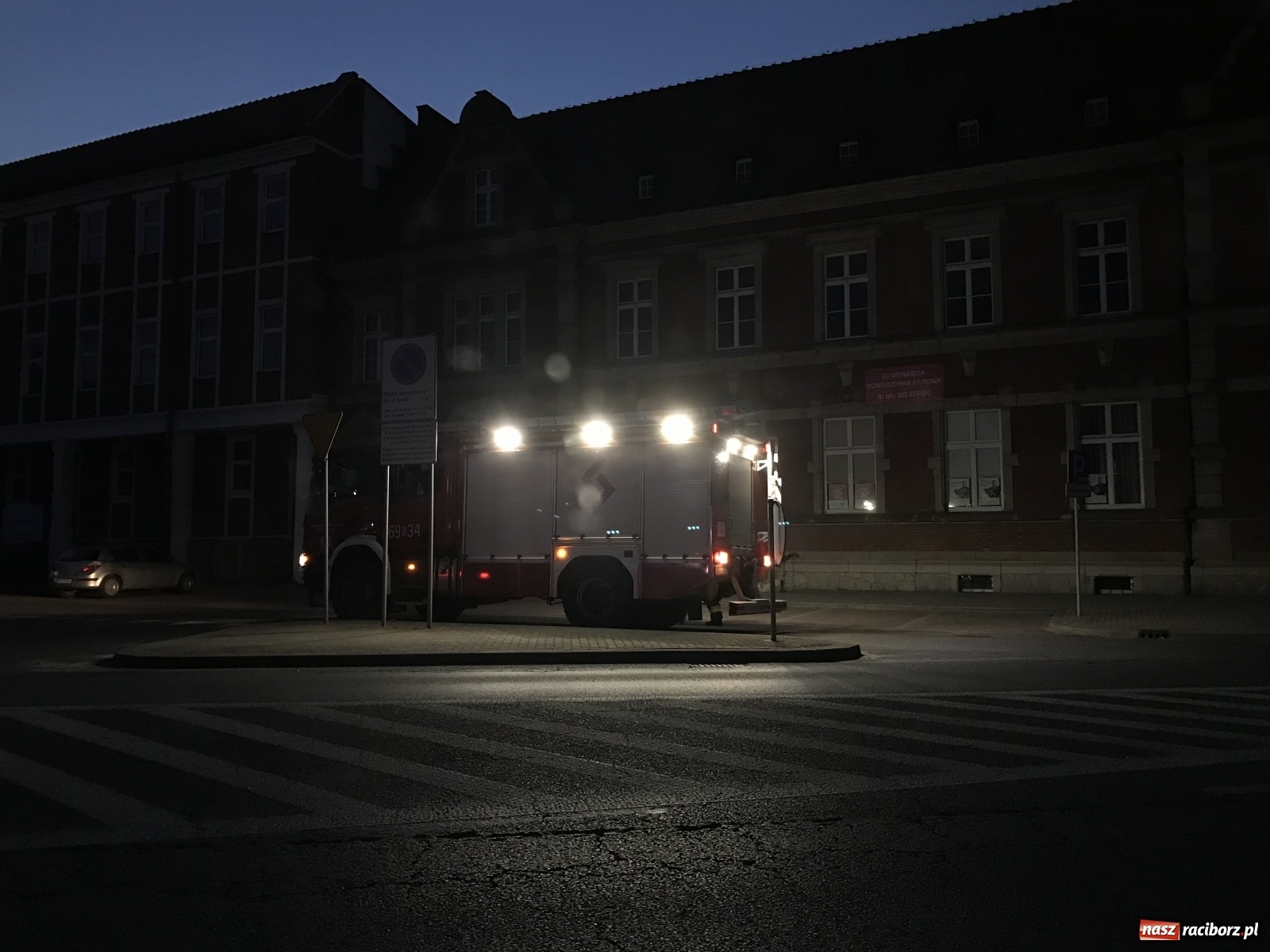 Zdjęcie w galerii na portalu naszraciborz.pl: Raport 998. Zwarcie instalacji elektrycznej przyczyną interwencji strażaków wiadomości z regionu