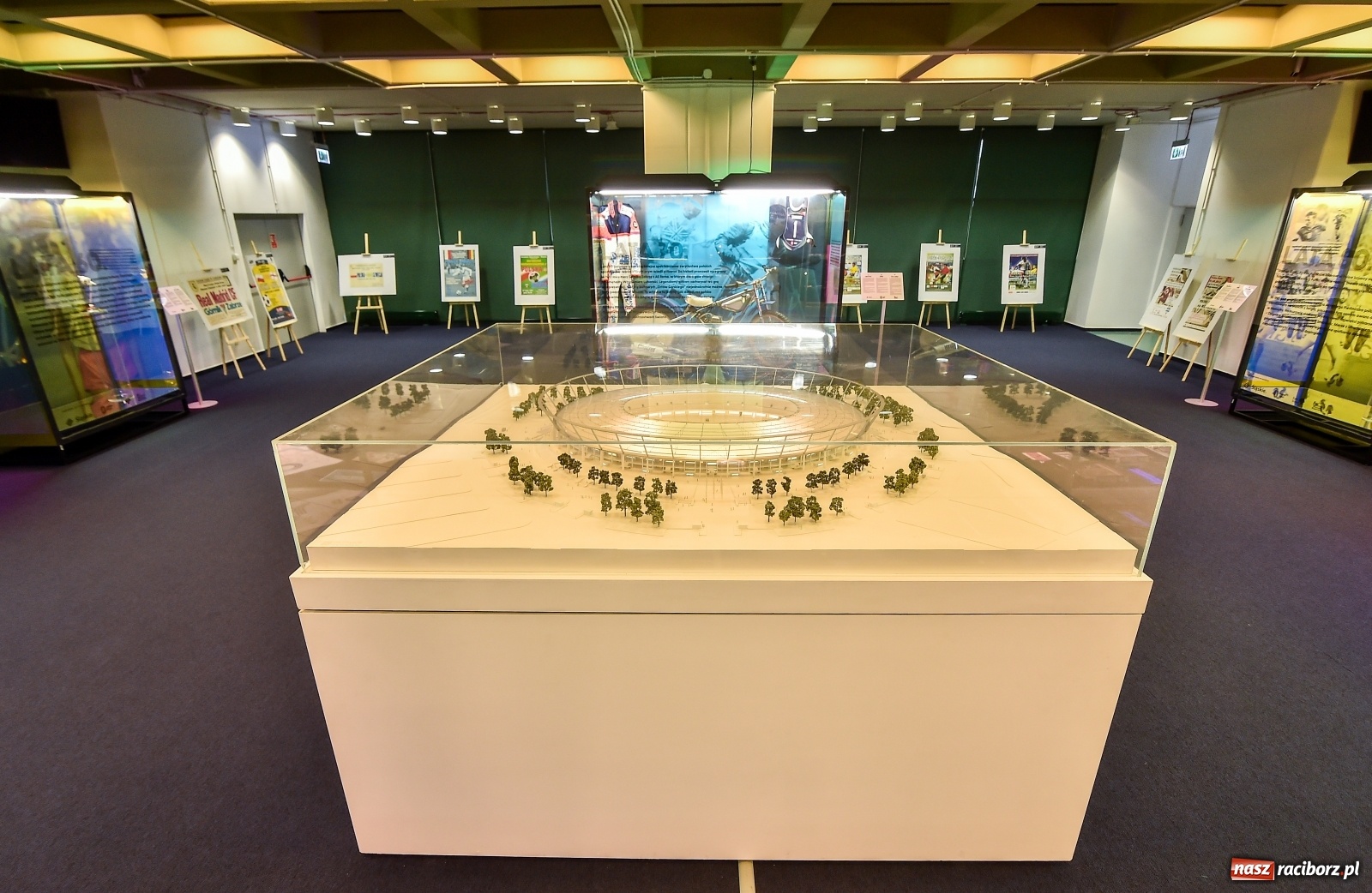 Zdjęcie w galerii na portalu naszraciborz.pl: Stadion Śląski poszukuje eksponatów do Sali Muzealnej wiadomości z regionu