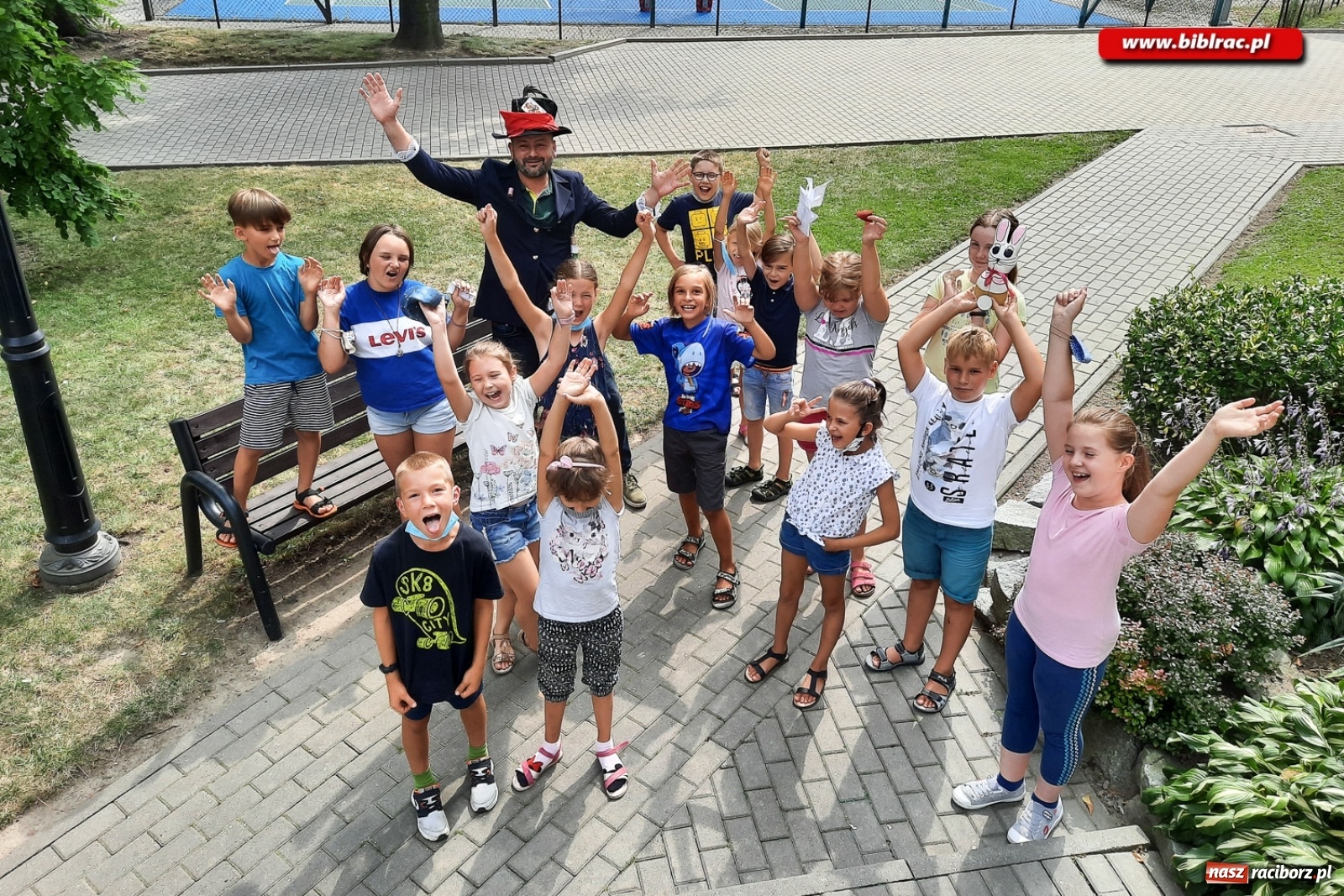 Zdjęcie w galerii na portalu naszraciborz.pl: Przygoda czeka… w bibliotece  wiadomości z regionu