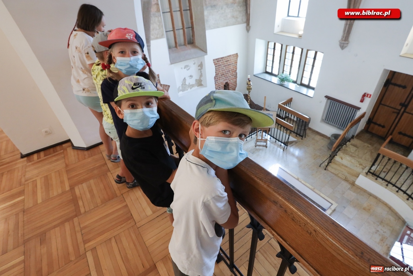 Zdjęcie w galerii na portalu naszraciborz.pl: Przygoda czeka… w bibliotece  wiadomości z regionu