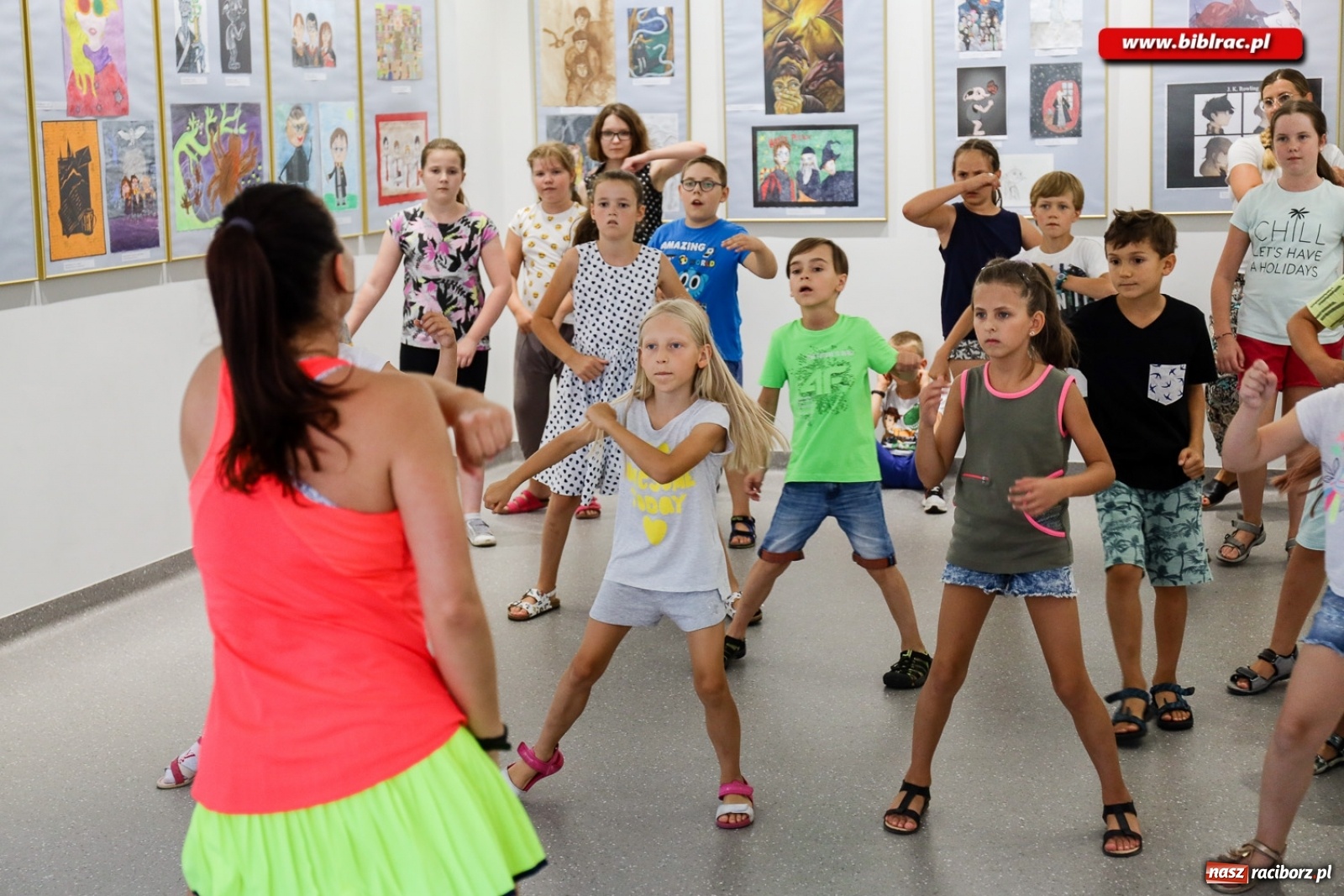 Zdjęcie w galerii na portalu naszraciborz.pl: Przygoda czeka… w bibliotece  wiadomości z regionu