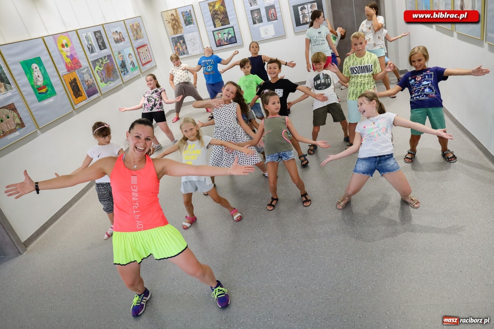 Zdjęcie w galerii na portalu naszraciborz.pl: Przygoda czeka… w bibliotece  wiadomości z regionu