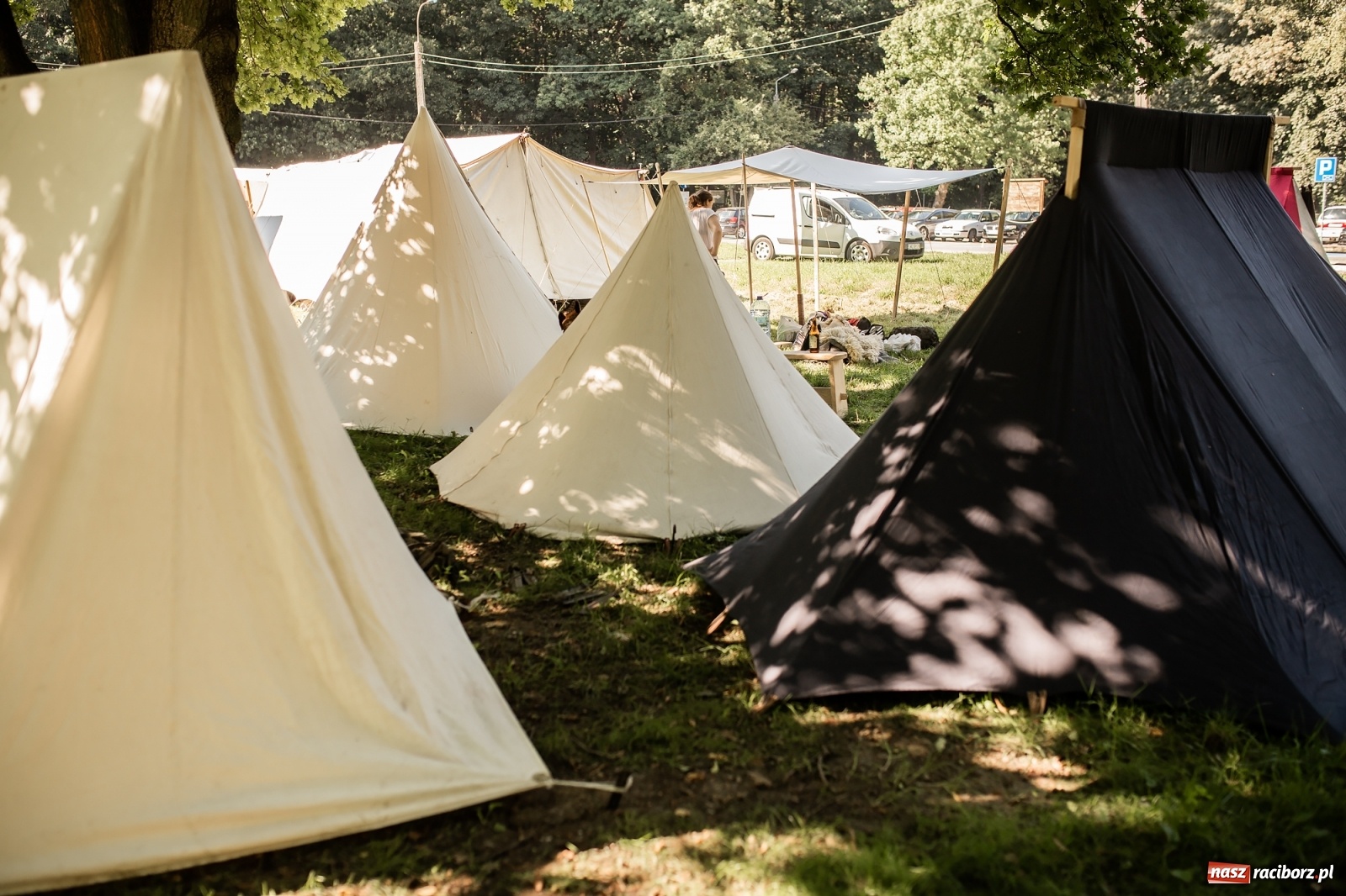Zdjęcie w galerii na portalu naszraciborz.pl: Ruszył Piknik Na Grodzie z historią w tle [FOTO i WIDEO] wiadomości z regionu