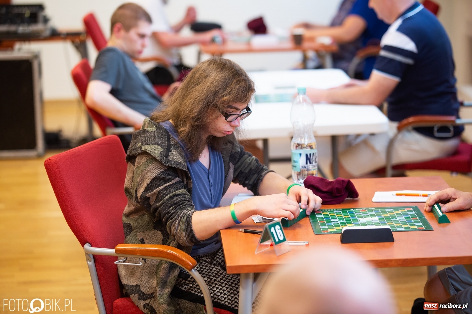 Zdjęcie w galerii na portalu naszraciborz.pl: Ogólnopolskie Mistrzostwa Raciborza w Scrabble na zamku wiadomości z regionu