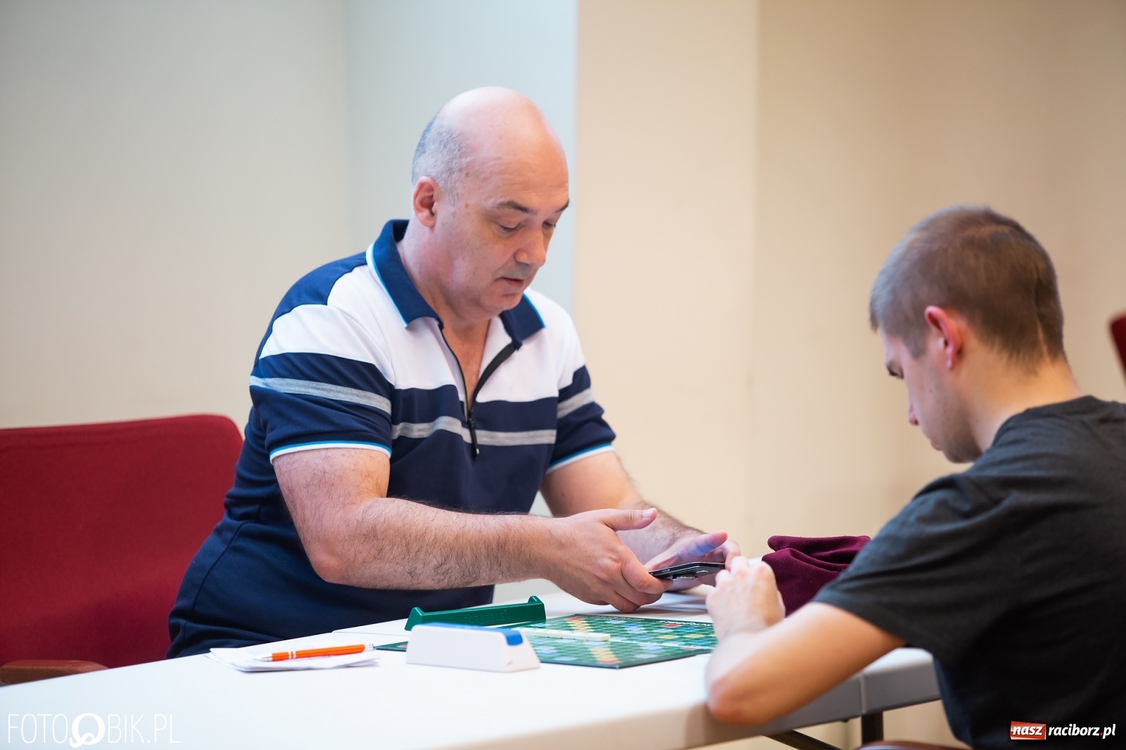 Zdjęcie w galerii na portalu naszraciborz.pl: Ogólnopolskie Mistrzostwa Raciborza w Scrabble na zamku wiadomości z regionu