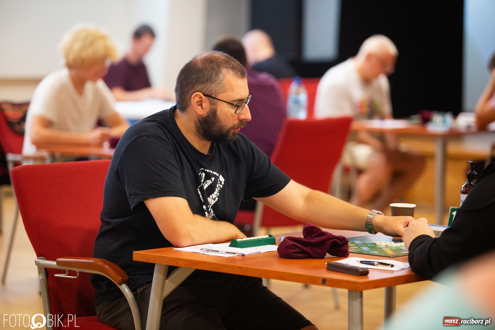 Zdjęcie w galerii na portalu naszraciborz.pl: Ogólnopolskie Mistrzostwa Raciborza w Scrabble na zamku wiadomości z regionu