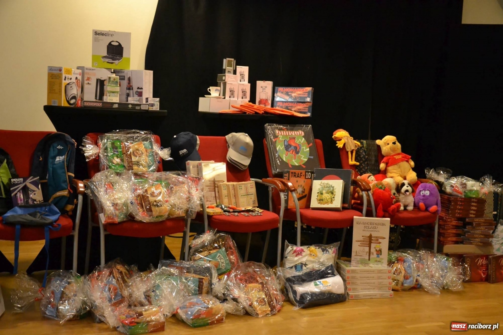 Zdjęcie w galerii na portalu naszraciborz.pl: Ogólnopolskie Mistrzostwa Raciborza w Scrabble na zamku wiadomości z regionu