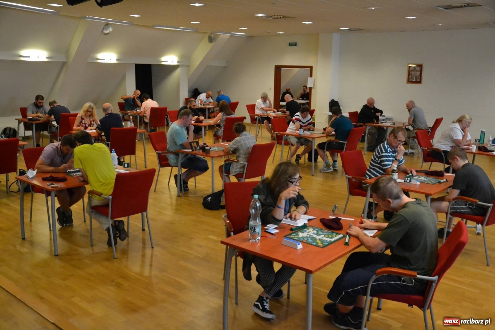 Zdjęcie w galerii na portalu naszraciborz.pl: Ogólnopolskie Mistrzostwa Raciborza w Scrabble na zamku wiadomości z regionu