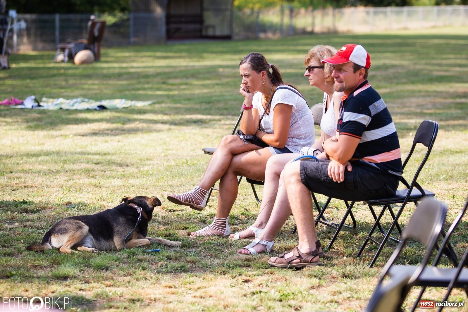 Zdjęcie w galerii na portalu naszraciborz.pl: Objazdowy Festiwal Teatralny na boisku w Babicach [FOTO] wiadomości z regionu