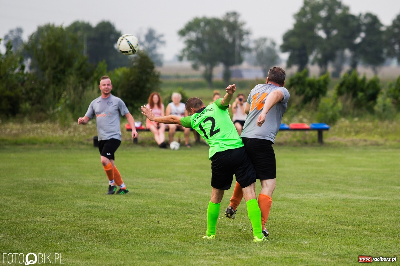 Zdjęcie w galerii na portalu naszraciborz.pl: C klasa. Udana inauguracja Wojnowic [FOTO] wiadomości z regionu
