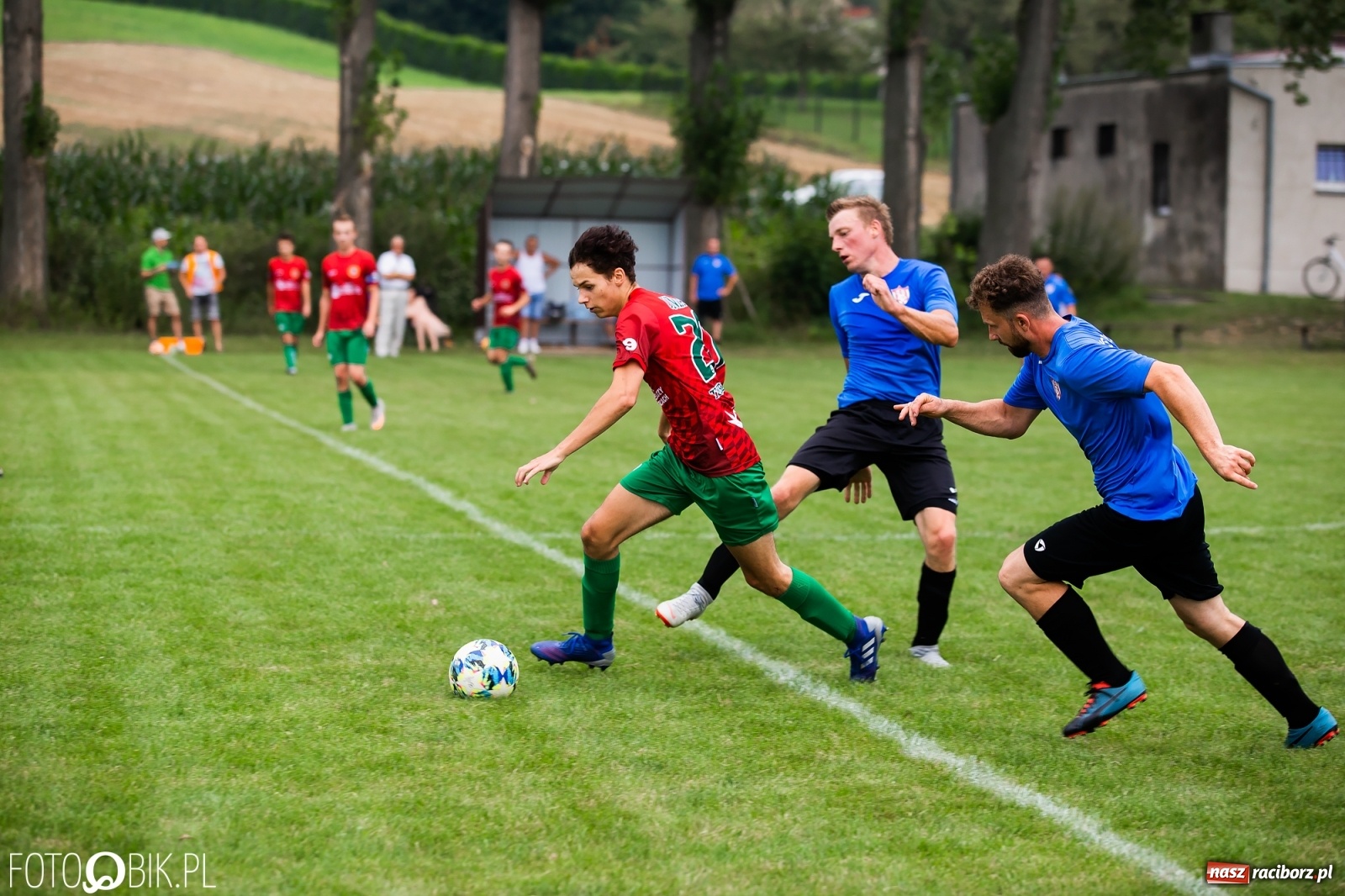 Zdjęcie w galerii na portalu naszraciborz.pl: Kanonada w Bojanowie. Ekipa rezerw Turzy Śląskiej górą [FOTO] wiadomości z regionu