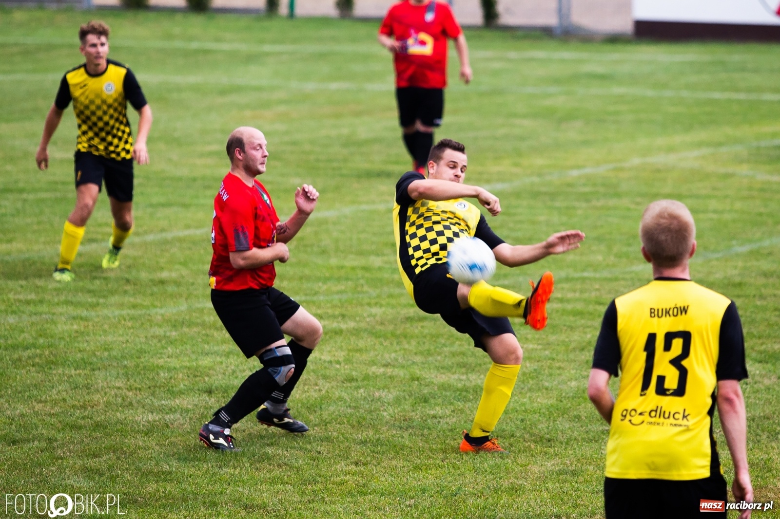 Zdjęcie w galerii na portalu naszraciborz.pl: Pogrom w Bolesławiu. Wypoczynek z kompletem punktów [FOTO] wiadomości z regionu