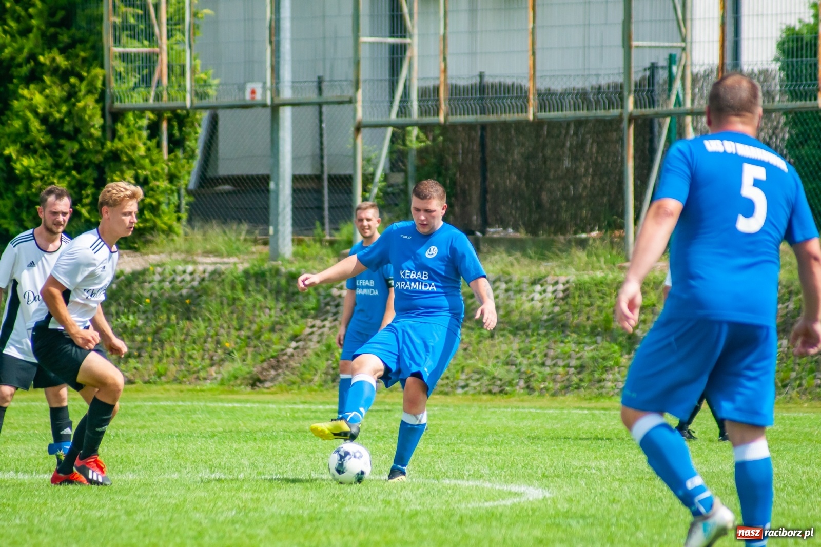 Zdjęcie w galerii na portalu naszraciborz.pl: C klasa. Derby Raciborza na remis [FOTO i WIDEO] wiadomości z regionu