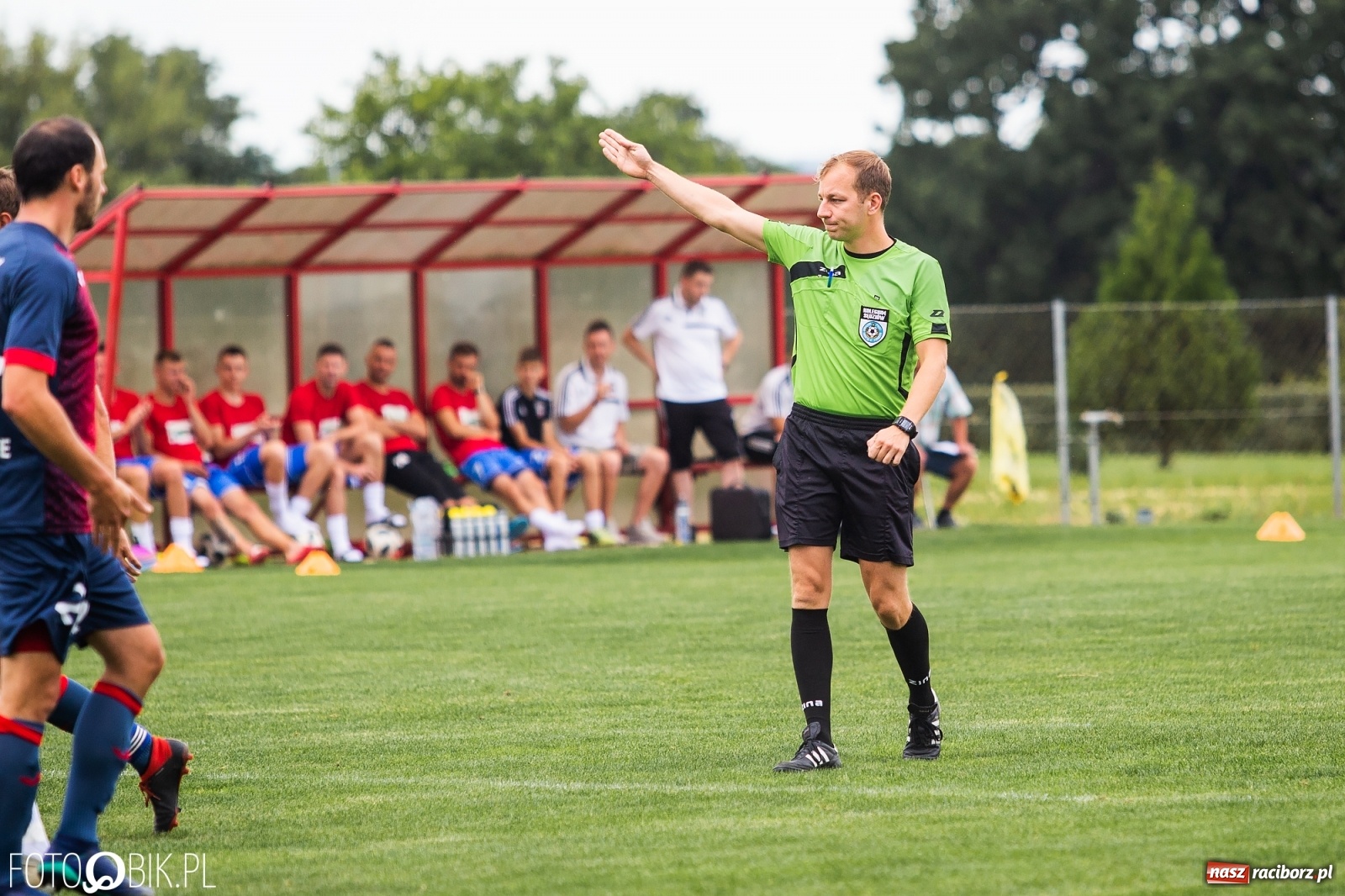 Zdjęcie w galerii na portalu naszraciborz.pl: Niespodzianka w derbach gminy. Krzanowice lepsze od Borucina [FOTO] wiadomości z regionu