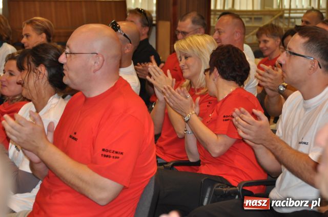 Zdjęcie w galerii na portalu naszraciborz.pl: Absolwenci zjechali do PWSZ wiadomości z regionu