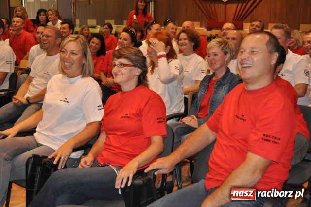 Zdjęcie w galerii na portalu naszraciborz.pl: Absolwenci zjechali do PWSZ wiadomości z regionu