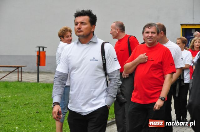 Zdjęcie w galerii na portalu naszraciborz.pl: Absolwenci zjechali do PWSZ wiadomości z regionu