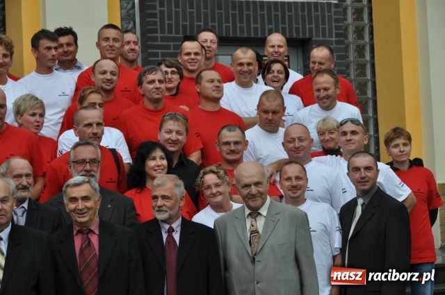 Zdjęcie w galerii na portalu naszraciborz.pl: Absolwenci zjechali do PWSZ wiadomości z regionu