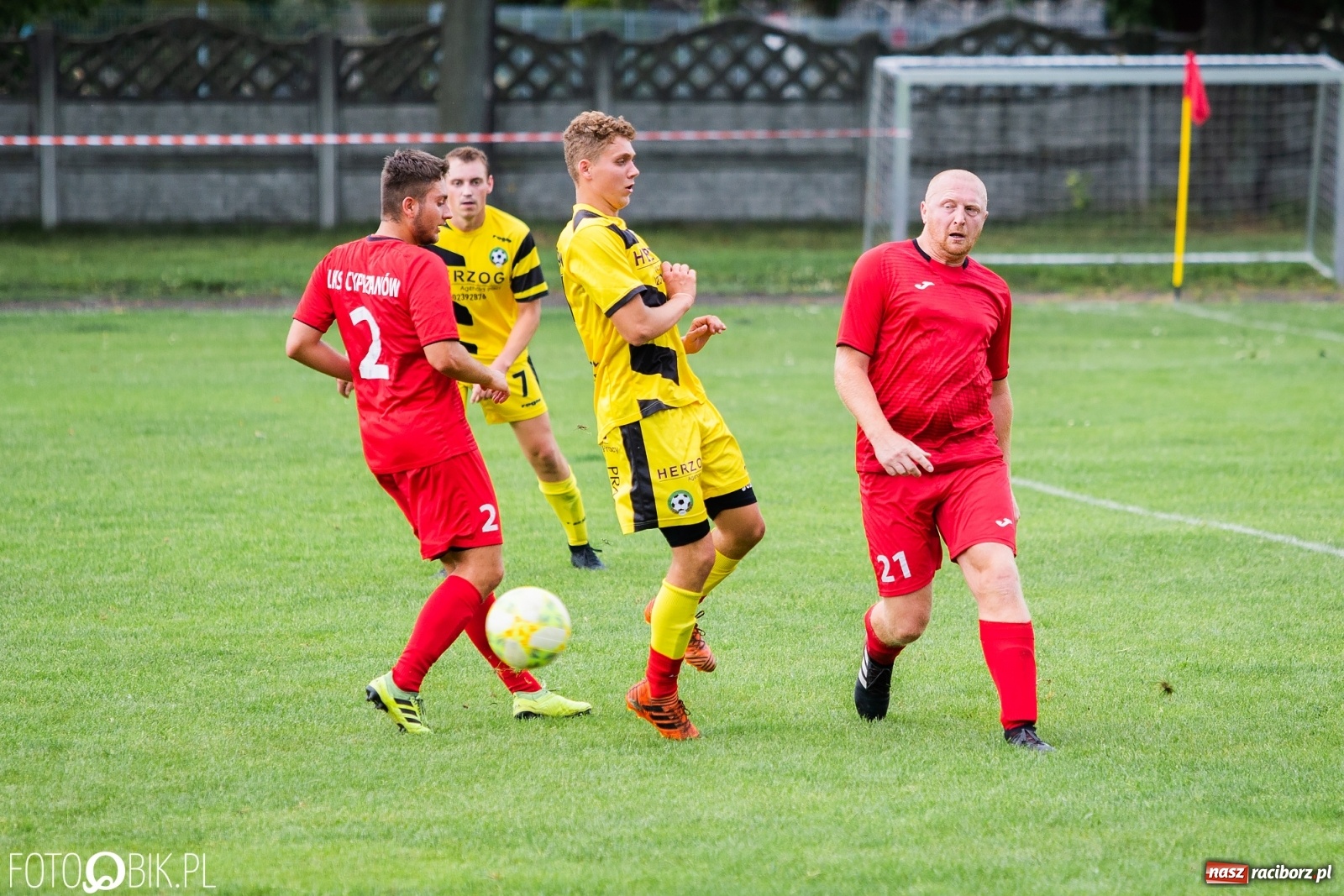 Zdjęcie w galerii na portalu naszraciborz.pl: Gładkie zwycięstwo Cyprzanowa z rezerwami Tworkowa [FOTO] wiadomości z regionu