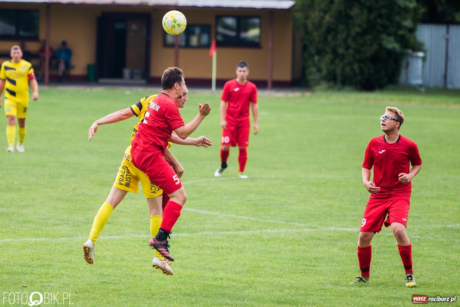 Zdjęcie w galerii na portalu naszraciborz.pl: Gładkie zwycięstwo Cyprzanowa z rezerwami Tworkowa [FOTO] wiadomości z regionu