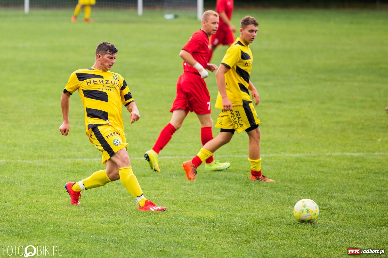 Zdjęcie w galerii na portalu naszraciborz.pl: Gładkie zwycięstwo Cyprzanowa z rezerwami Tworkowa [FOTO] wiadomości z regionu