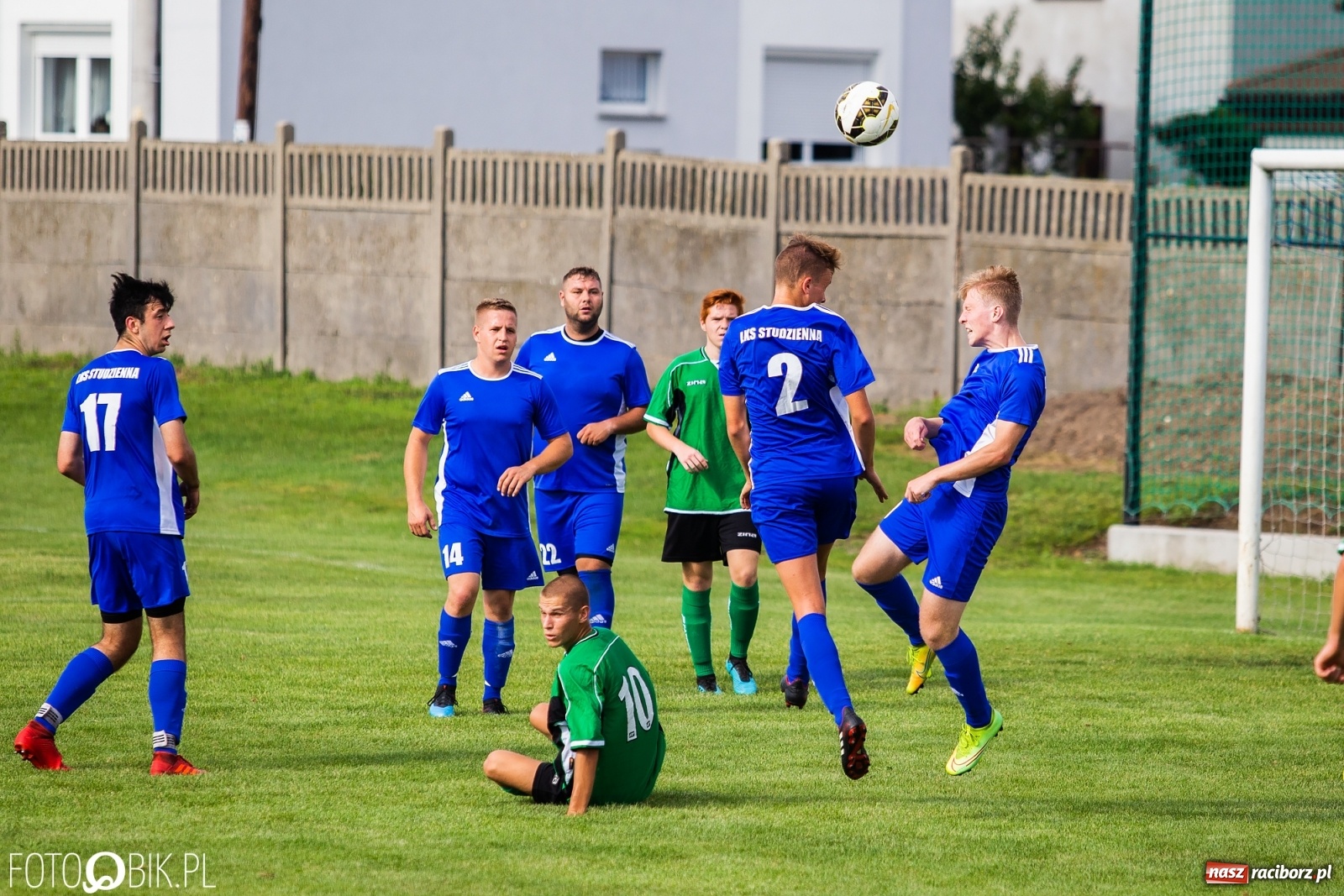 Zdjęcie w galerii na portalu naszraciborz.pl: Wyrównane derby przy Urbana dla rezerw Studziennej [FOTO] wiadomości z regionu