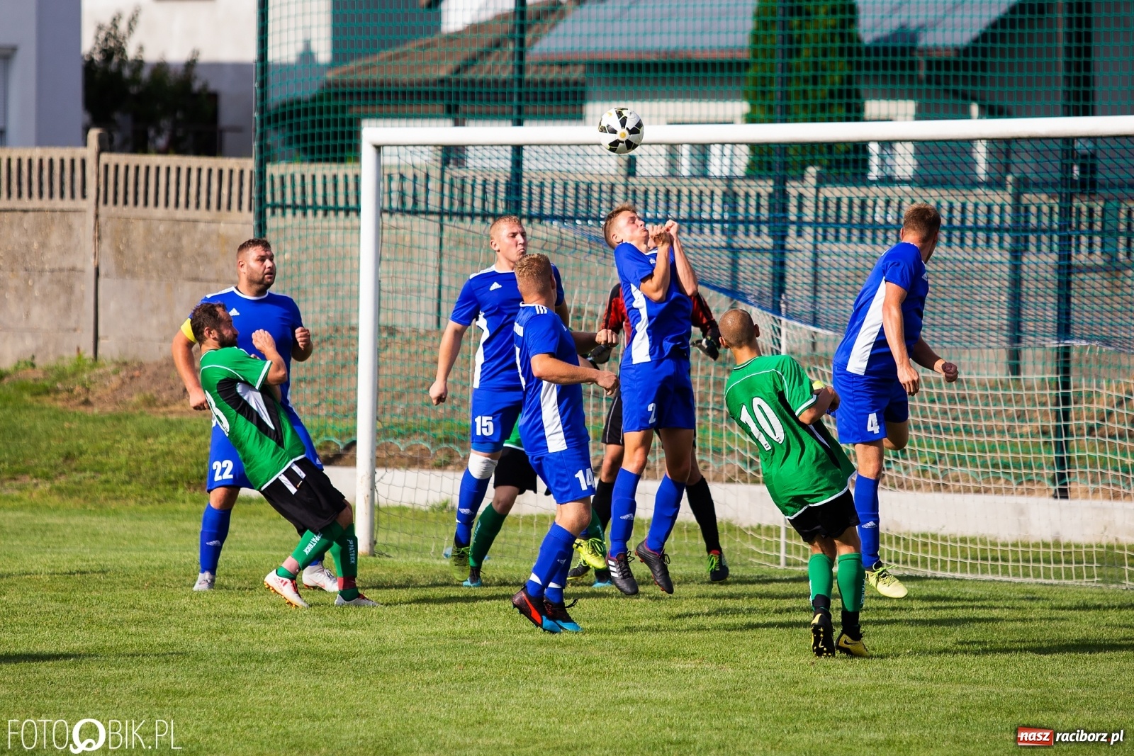 Zdjęcie w galerii na portalu naszraciborz.pl: Wyrównane derby przy Urbana dla rezerw Studziennej [FOTO] wiadomości z regionu