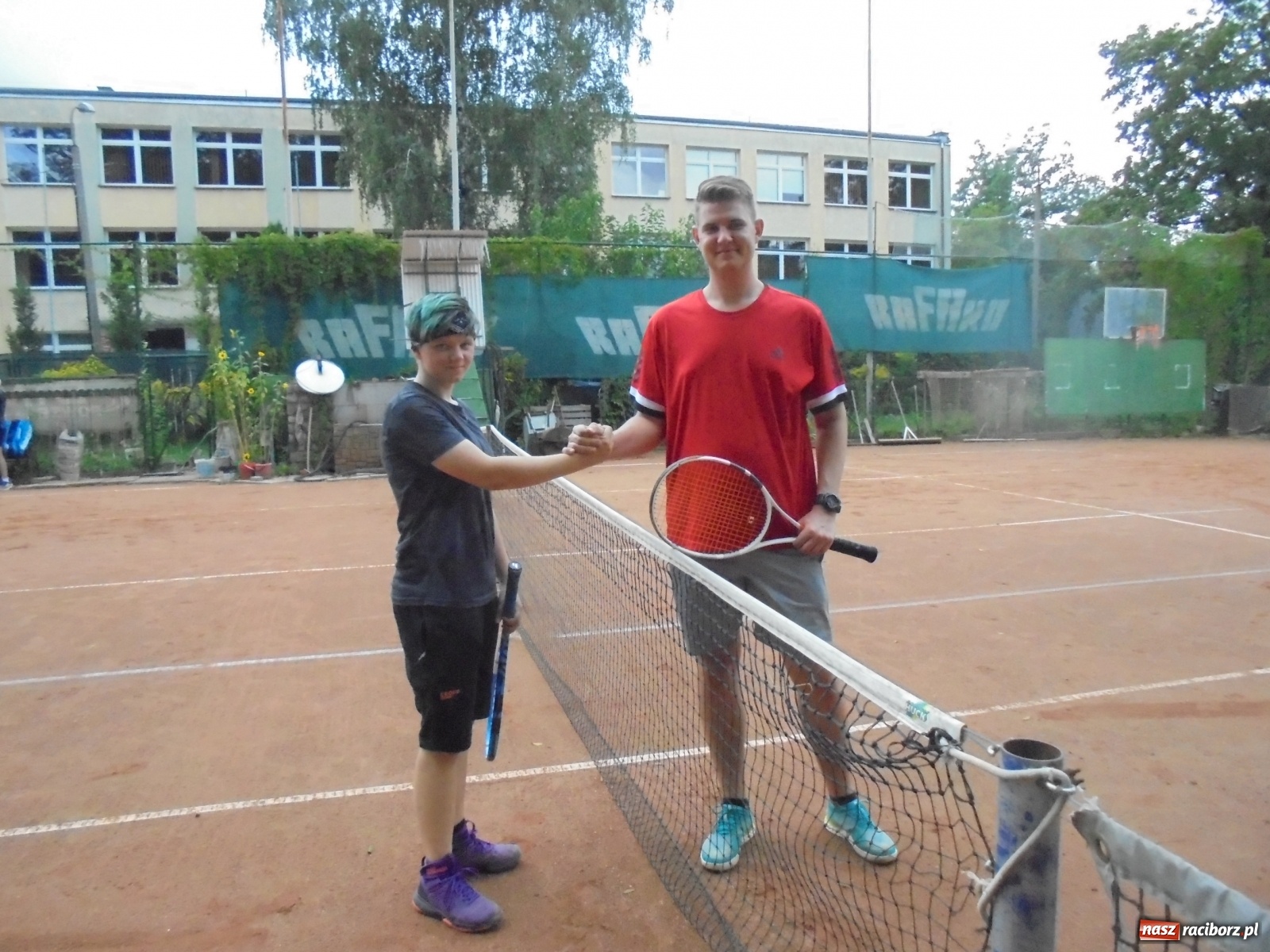 Zdjęcie w galerii na portalu naszraciborz.pl: Grzegorz Rybiński zwycięzcą kolejnego turnieju o Puchar Starosty wiadomości z regionu