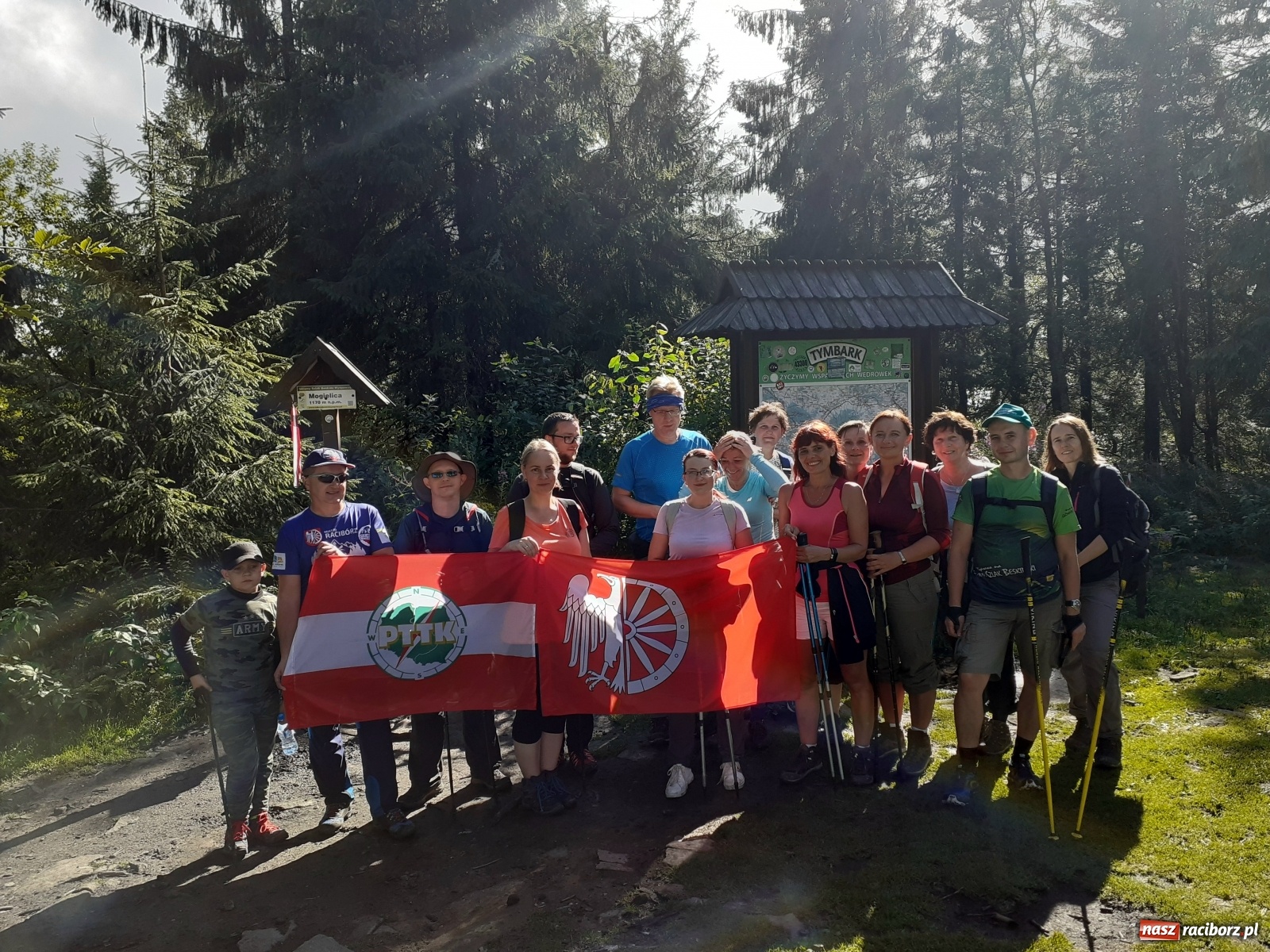 Zdjęcie w galerii na portalu naszraciborz.pl: Kolejne szczyty Korony Gór Polskich na koncie raciborzan wiadomości z regionu