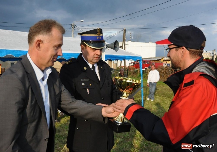 Zdjęcie w galerii na portalu naszraciborz.pl: Rafako z Pucharem Prezydenta wiadomości z regionu