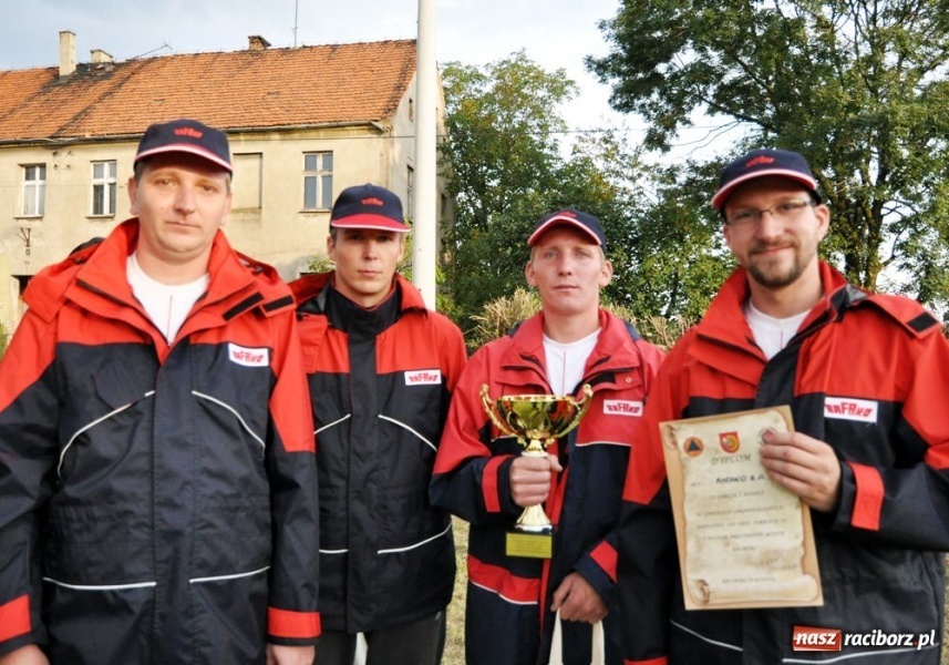 Zdjęcie w galerii na portalu naszraciborz.pl: Rafako z Pucharem Prezydenta wiadomości z regionu