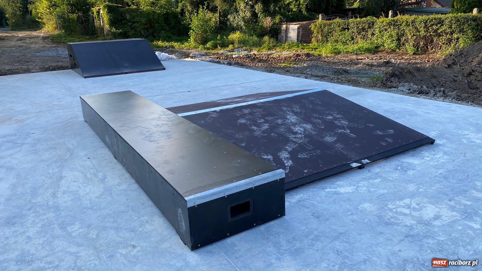 Zdjęcie w galerii na portalu naszraciborz.pl: W Krzanowicach powstaje skatepark i pumptrack [FOTO] wiadomości z regionu