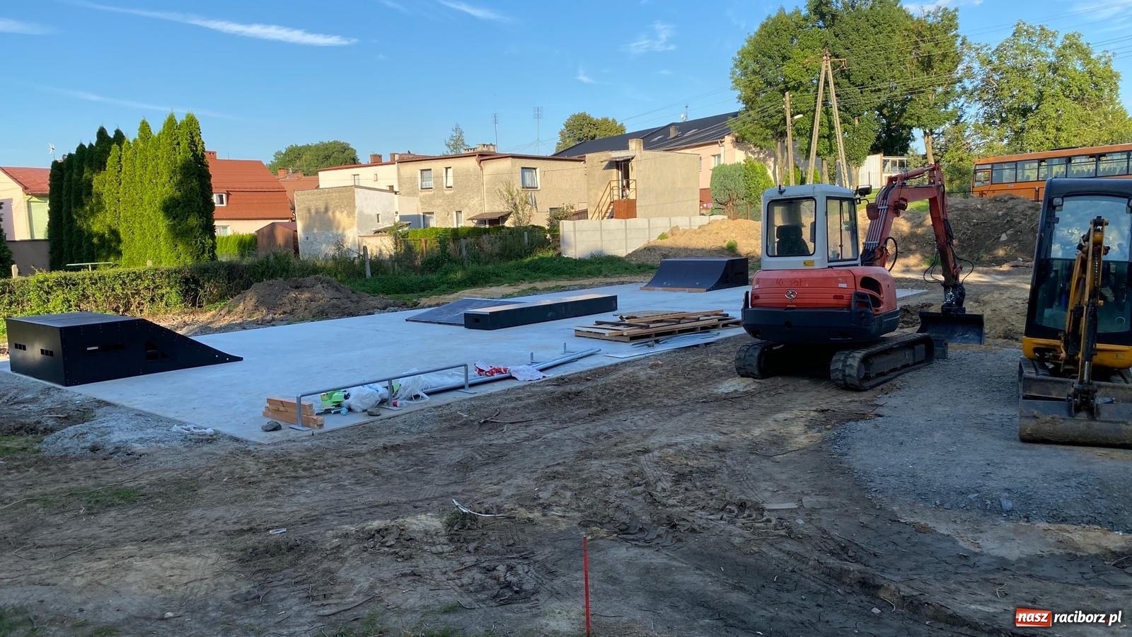 Zdjęcie w galerii na portalu naszraciborz.pl: W Krzanowicach powstaje skatepark i pumptrack [FOTO] wiadomości z regionu