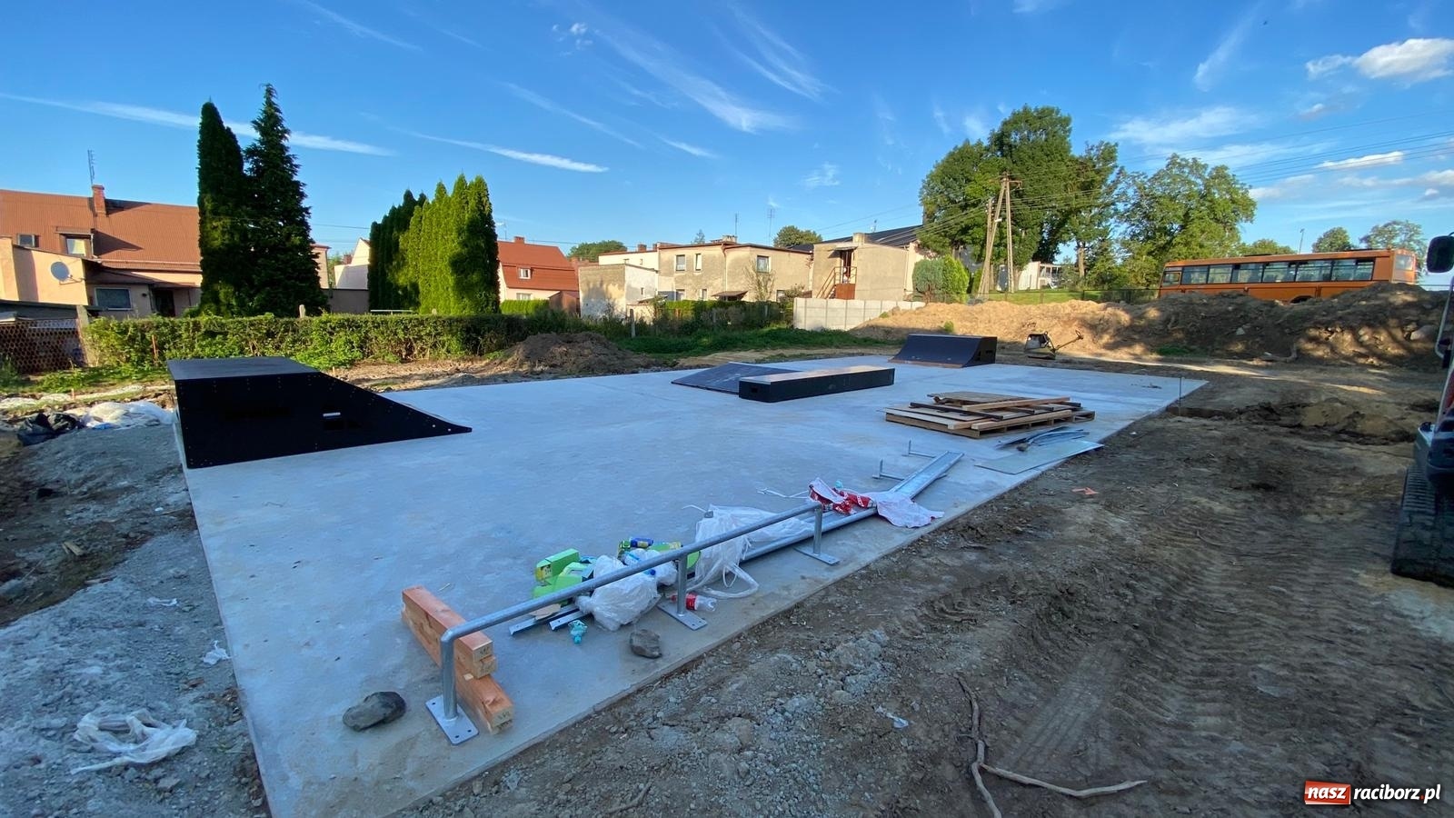 Zdjęcie w galerii na portalu naszraciborz.pl: W Krzanowicach powstaje skatepark i pumptrack [FOTO] wiadomości z regionu
