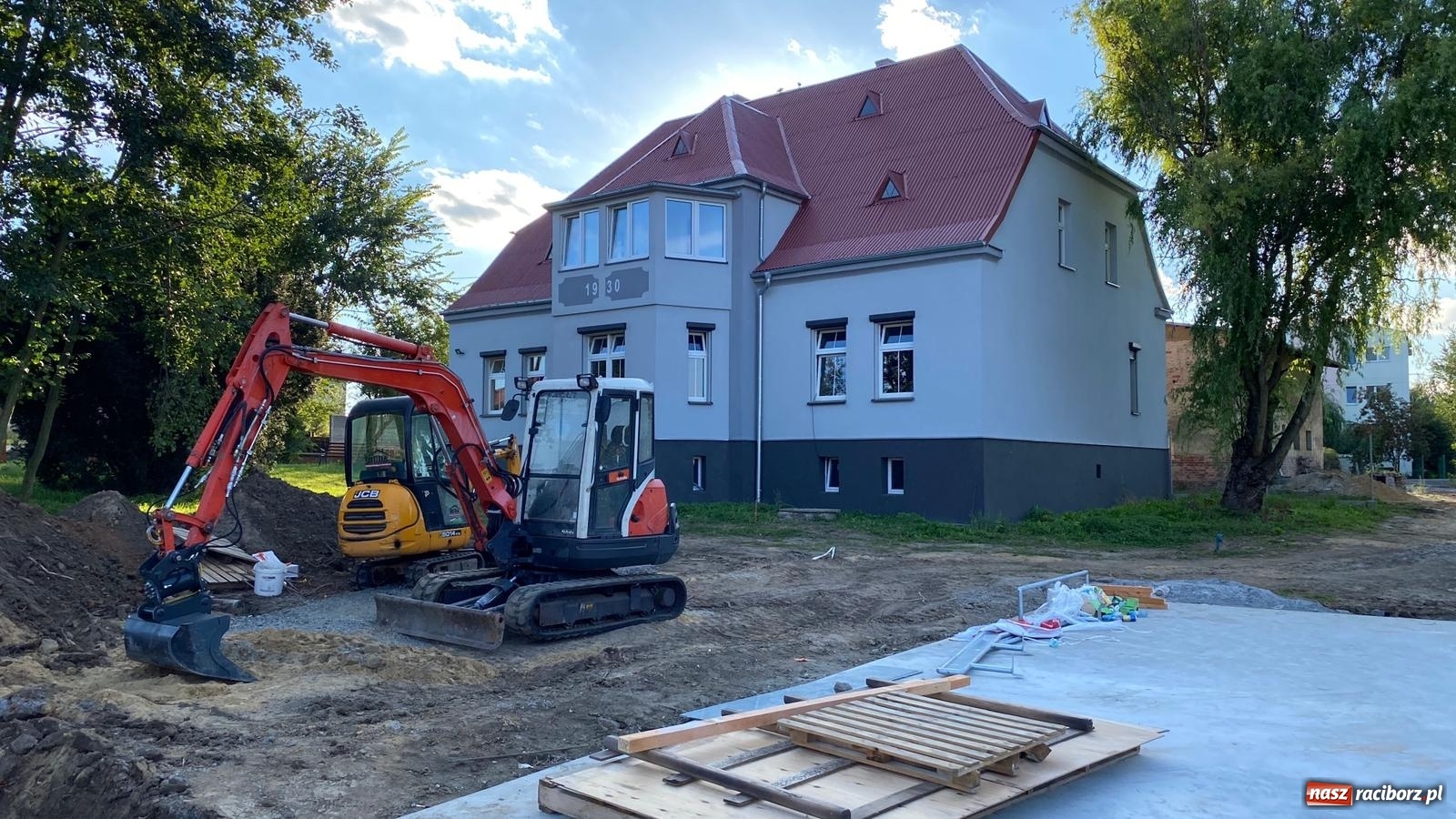 Zdjęcie w galerii na portalu naszraciborz.pl: W Krzanowicach powstaje skatepark i pumptrack [FOTO] wiadomości z regionu