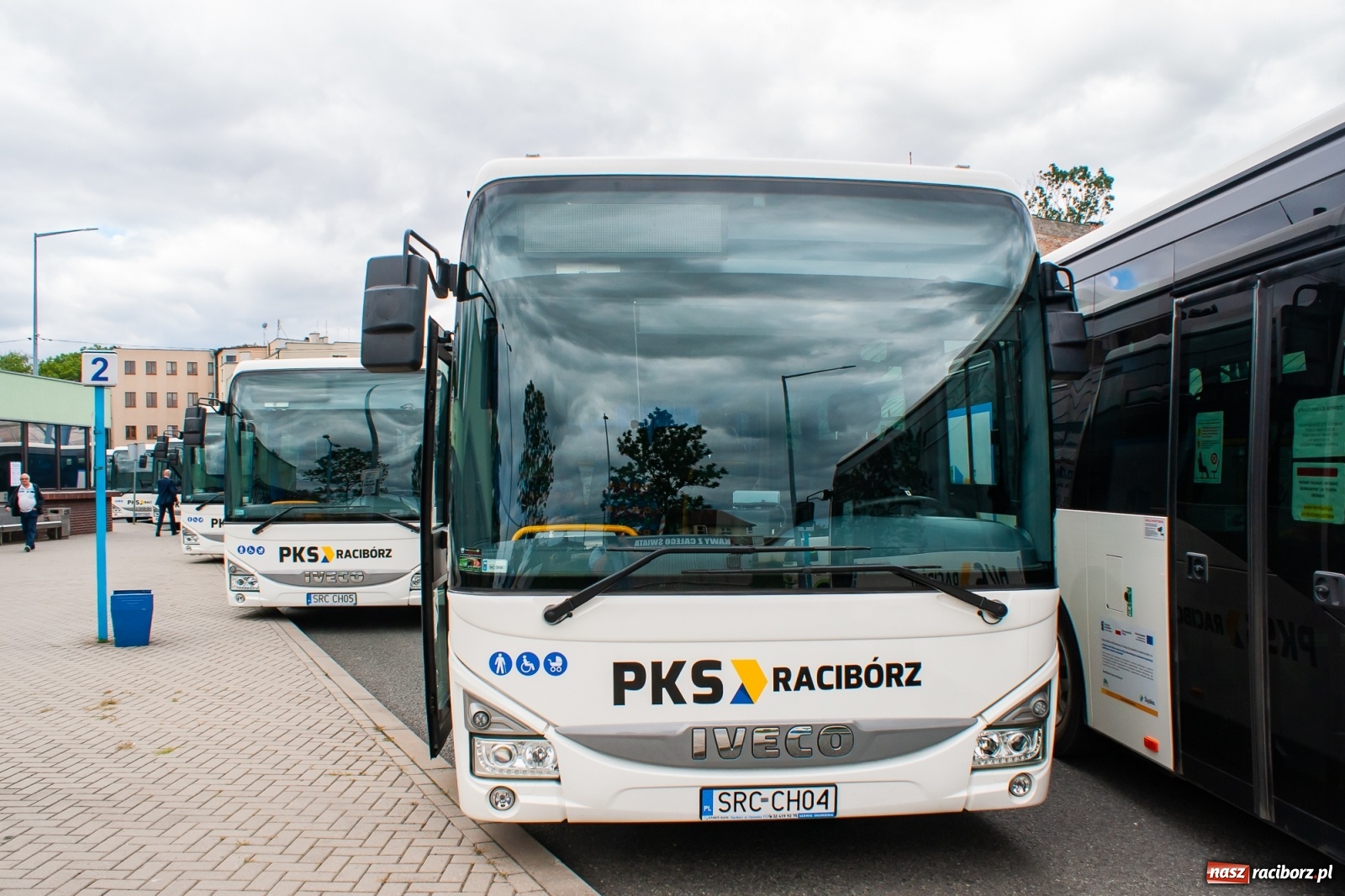 Zdjęcie w galerii na portalu naszraciborz.pl: Powiat wzmocnił flotę raciborskiego PKS [FOTO i WIDEO] wiadomości z regionu