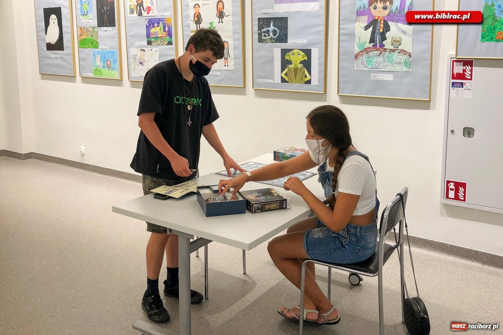 Zdjęcie w galerii na portalu naszraciborz.pl: W raciborskiej bibliotece wszystko gra! wiadomości z regionu