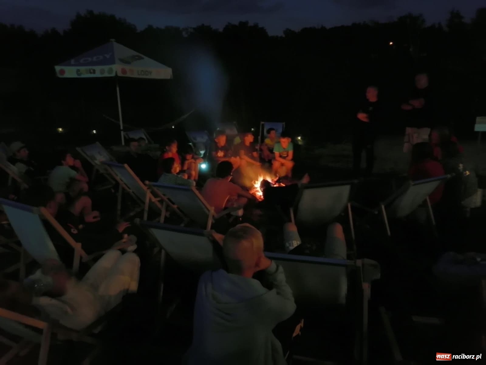 Zdjęcie w galerii na portalu naszraciborz.pl: Obóz wojskowy dla dzieci i młodzieży w Kuźni Raciborskiej [FOTO] wiadomości z regionu