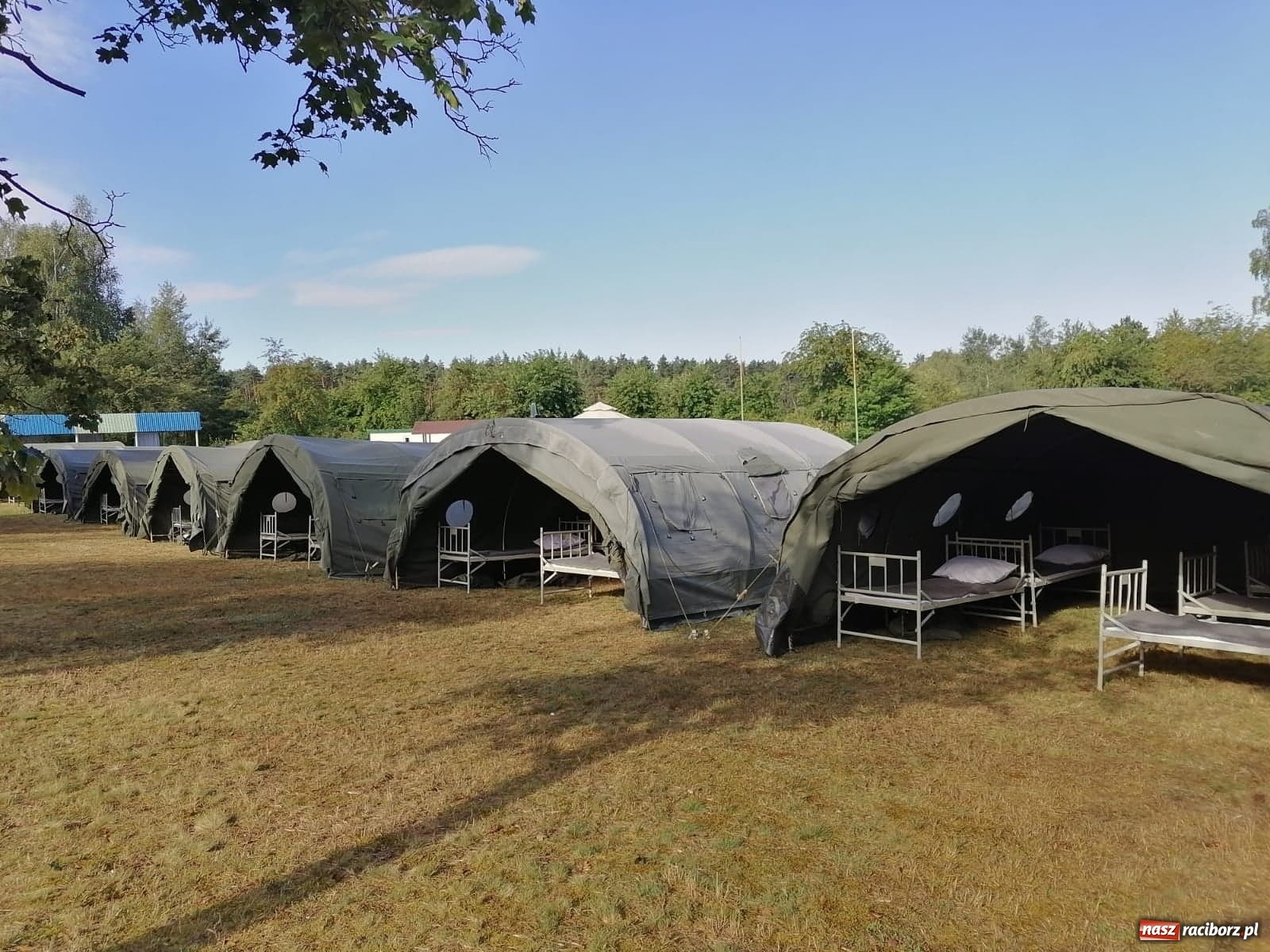 Zdjęcie w galerii na portalu naszraciborz.pl: Obóz wojskowy dla dzieci i młodzieży w Kuźni Raciborskiej [FOTO] wiadomości z regionu